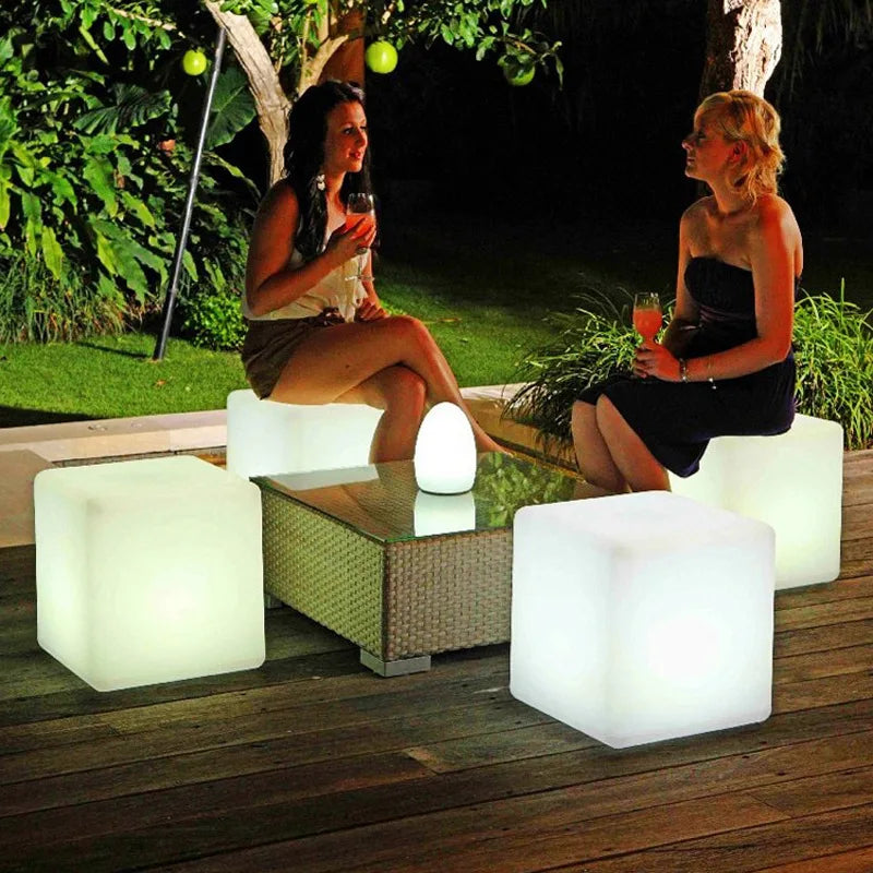 Outdoor Luminous Color Cube
