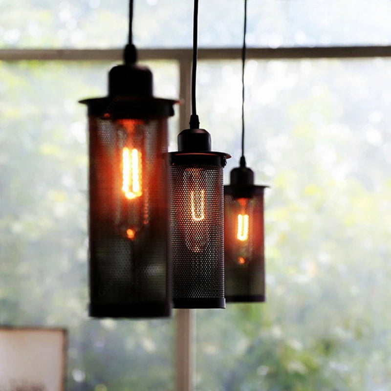 Retro Mesh Cage Pendant Light