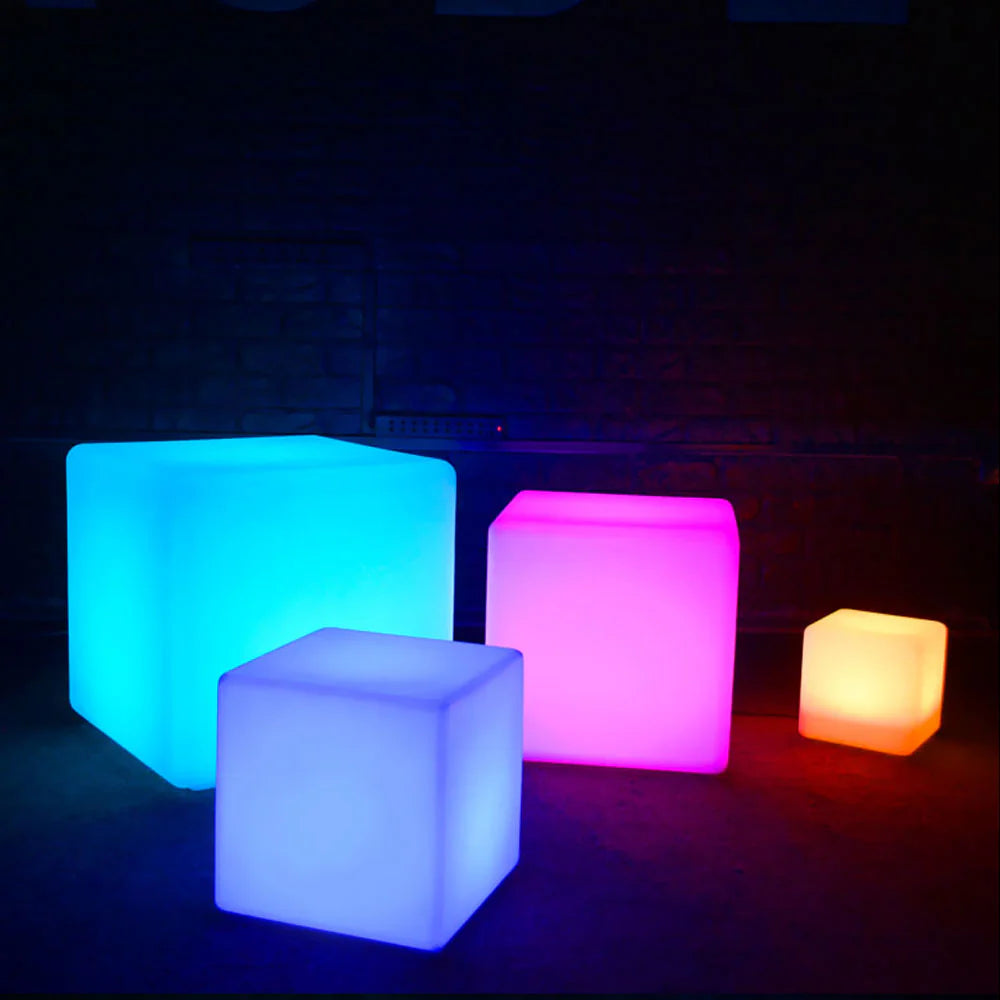 Outdoor Luminous Color Cube