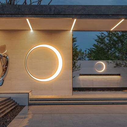 Eclipse Garden Wall Light