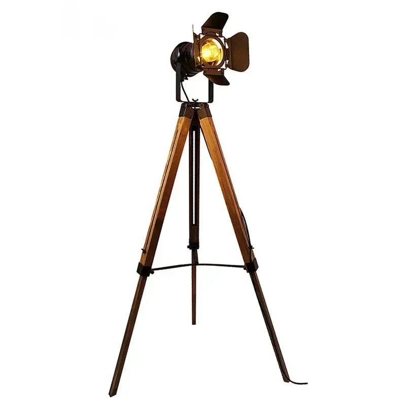 Retro Wooden Floor Lamp - American Style