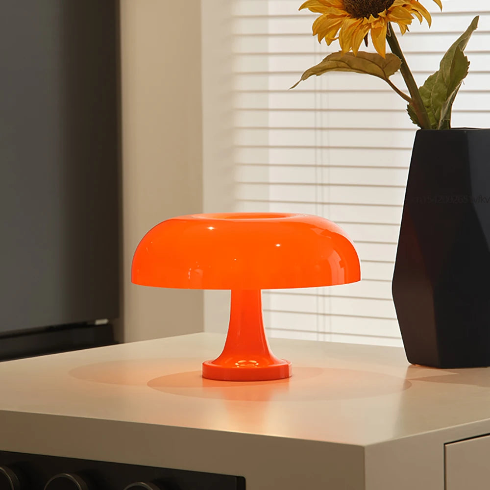 Nessino Retro Table Lamp