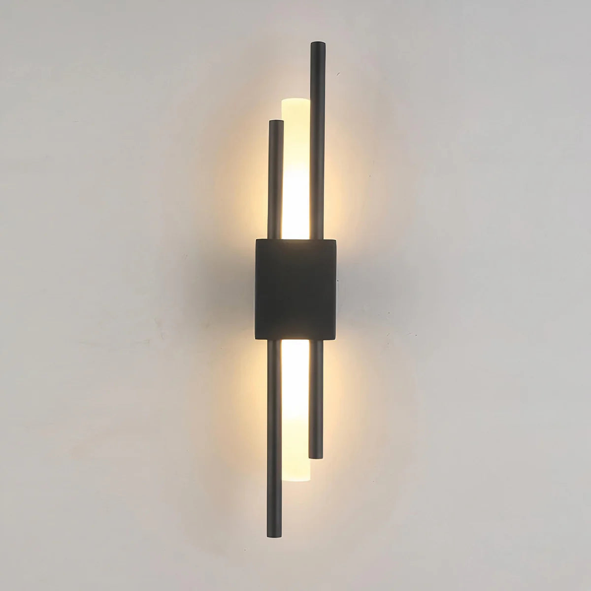 Cereni Mid Century Wall Sconce